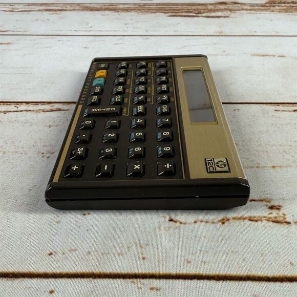 Vintage 1980s Hewlett Packard HP 12C Financial Calculator - Picture 5 of 5